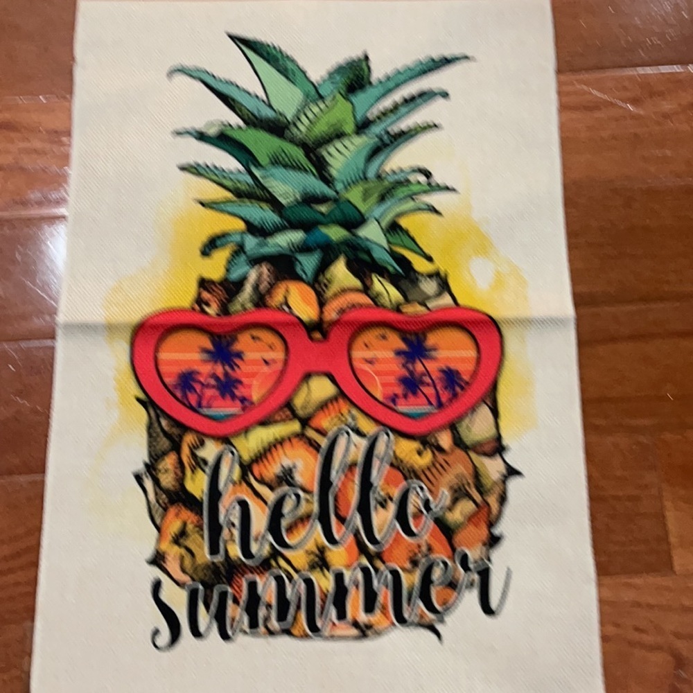 New Pineapple Hello Summer garden flag - Picture 3 of 3